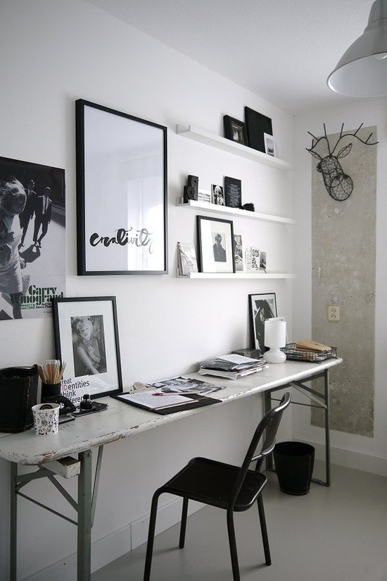 home office preto e branco
