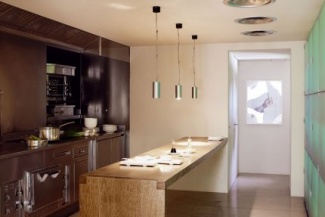 cozinha embutida em inox