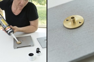 Coloque pés ( 2 cm de espessura ) de madeira com a cola quente na segunda placa que tem a passagem para o fio e pinte todas as duas placa com spray prateado. Cole o suporte para o bocal.