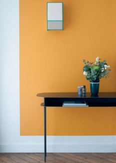 Pode ser usado o Essência De Laranja da Coral;