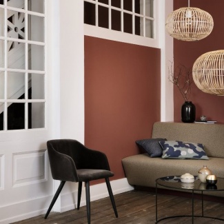 centro de ferro negro e vidro