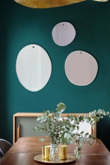 Espelho na Sala de Jantar - Fleux Espelho na Sala de Jantar - Fleux