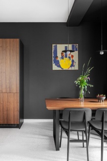 Decoração com preto e terracota